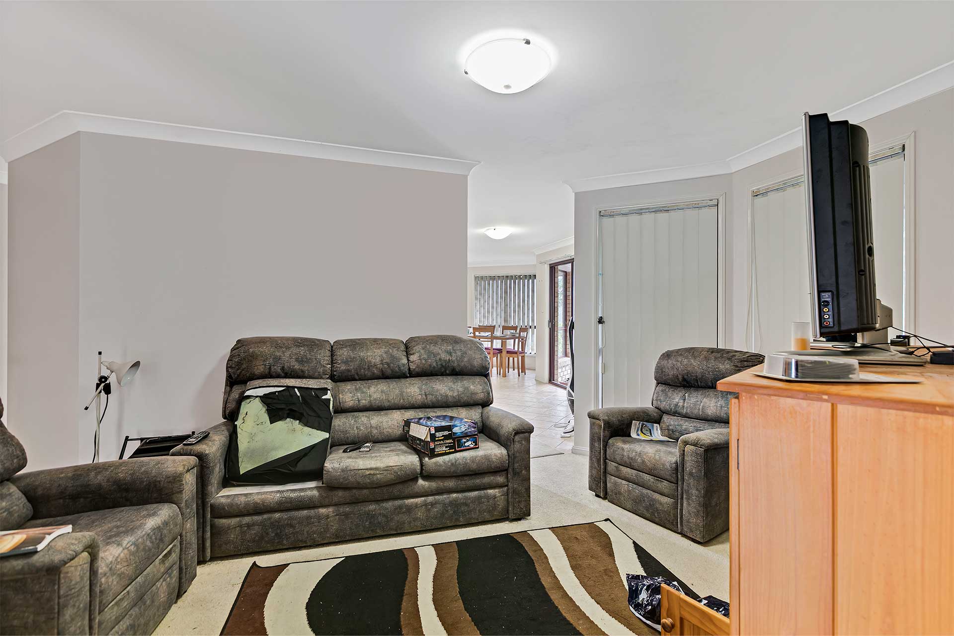 Buderim Lounge Before