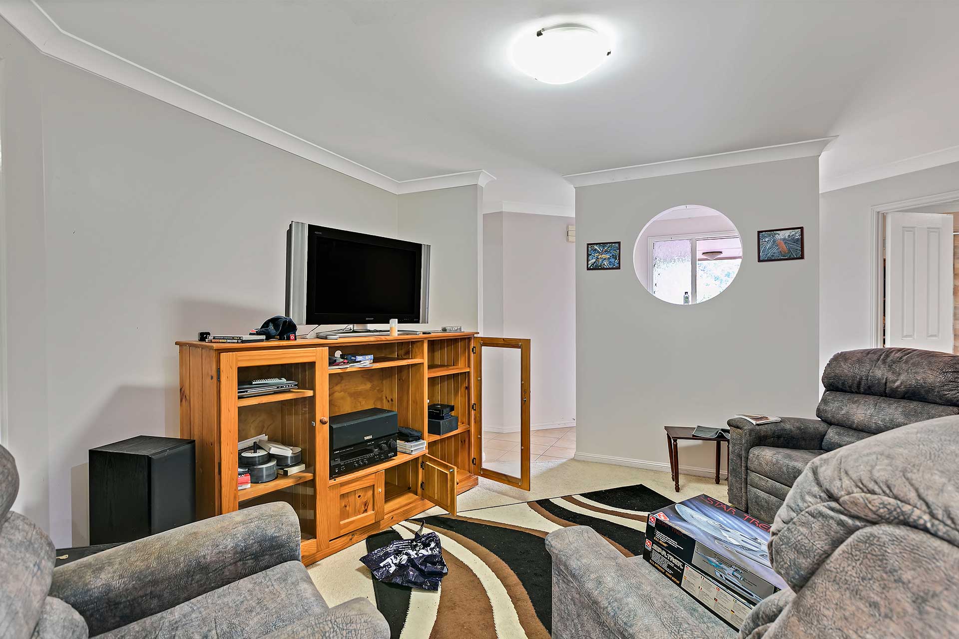 Buderim Lounge Before